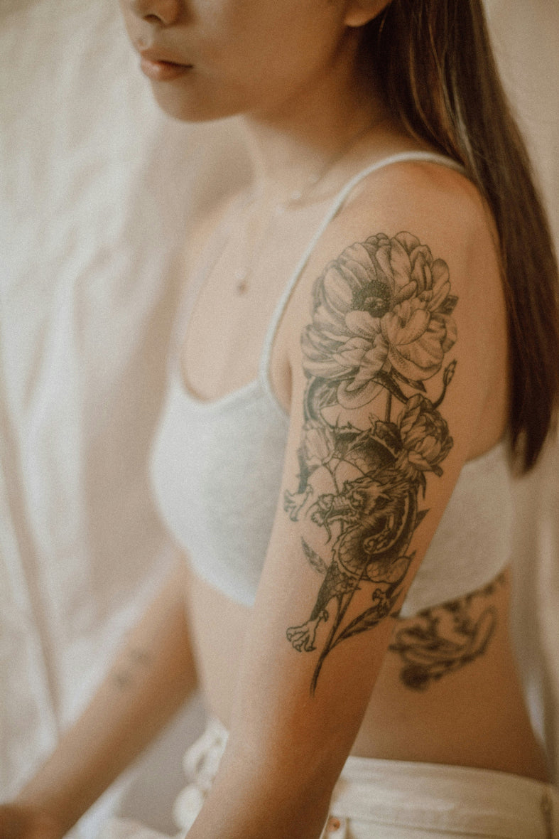 Long-Term Tattoo Care: How to Keep Your Tattoo Looking Good Years Later